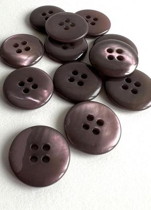 Пуговица 7/635 костюмная плоская фиолетовый перелив 4отв серая 22мм ракуш