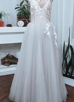 Платье свадебное, выпускное1 фото