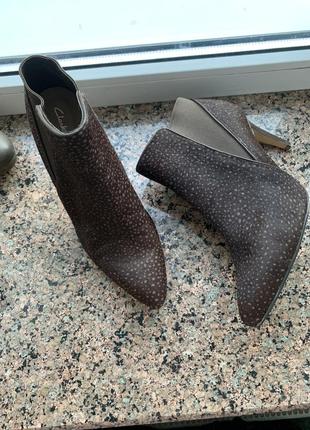 Меховые ботинки. натуральная кожа пони /понни