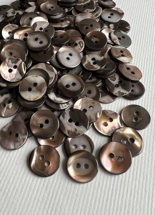 Ґудзик 500/594 сорочковий гладкий тонкий 2отвори коричневий 13мм ракуш