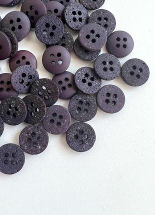 Ґудзик сорочковий з крапками 4отв матовий фіолетовий 13мм пластик
