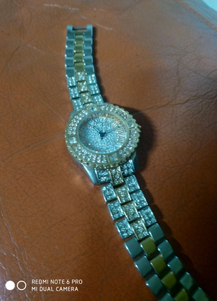 Жіночі годинники кварцові1 фото