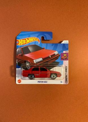 Машинка хот вілс proton saga hot wheels 2024