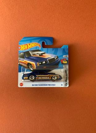 Машинка хот вилс форд ford thunderbird hot wheels 2023