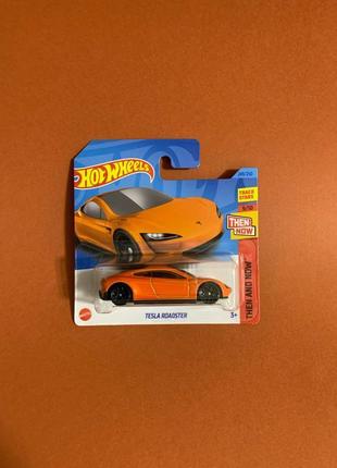 Машинка хот вілс тесла tesla roadster hot wheels 2023