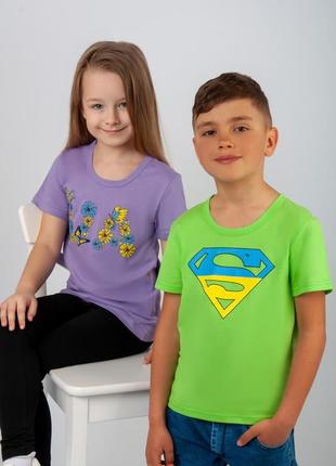 Дитячі футболки з принтами