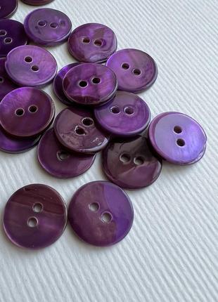 Пуговица 500/577 рубашечная гладкая тонкая 2отверстия фиолетовая 15мм ракуш