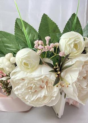 Віночок на голову з об'ємної рожево-молочної півонії