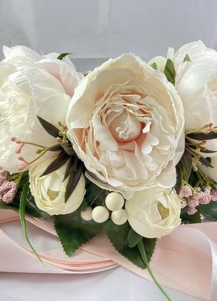 Віночок на голову з об'ємної рожево-молочної півонії