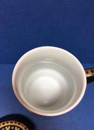 Чорна гуртка чашка з крышккой і ложкою для чаю 300 мл