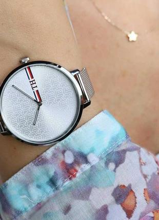 Годинник годинник tommy hilfiger жіночі аналогові кварцові 1782154 фото