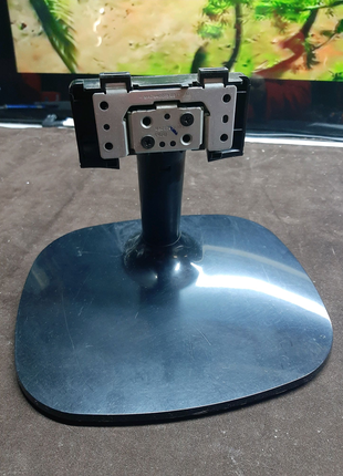 Підствка монітора lg24'