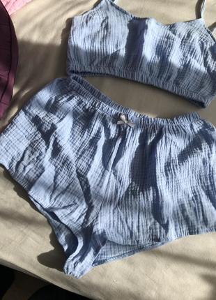 Голубой голубой муслиновый комплект шорты и кроп топ майка на бретельках лиф пижама4 фото