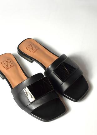 Сабо жіночі чорні шкіряні шльопанці на низькому ходу 1f6181-3317-m896h molka 3347