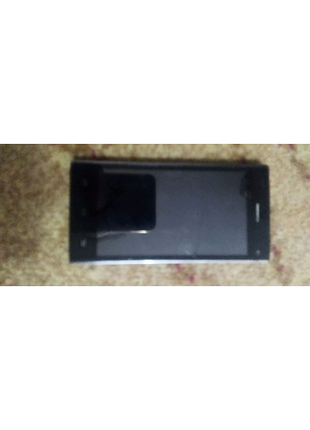 Продам телефон