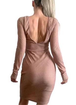 Плаття з відкритою спиною3 фото