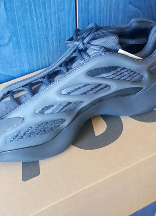 Adidas yeezy boost 700 v3 alvah