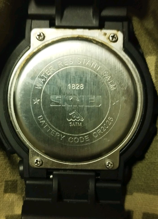 Тактичний годинник skmei 1828 черные2 фото