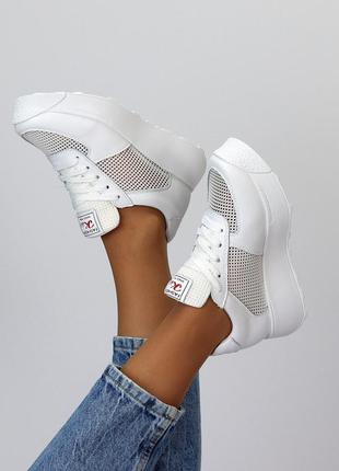 Трендові білі літні жіночі шкіряні кросівки натуральна шкіра + текстильна сітка9 фото