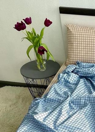 Комплект постільної білизни в клітинку