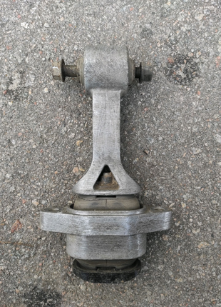 Подушка двигателя хюндай акцент соларис