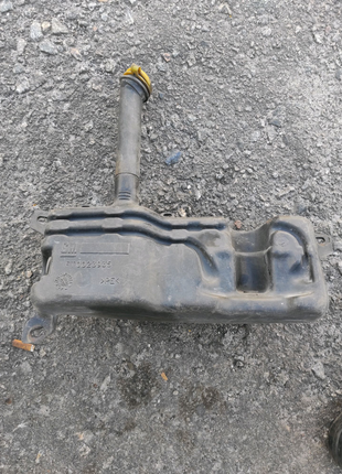 Бачок омывателя опель омега б