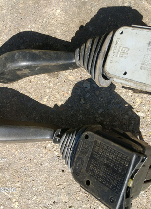 Перемикач поворотів опель вектра, астра.