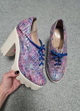 Ботильоны кожаные весна осень яркие