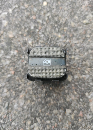 Кнопка стеклоподъёмника пассат б4