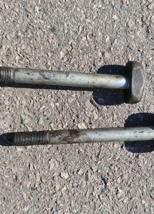 Болт заднего амортизатора хюндай акцент соларис rb