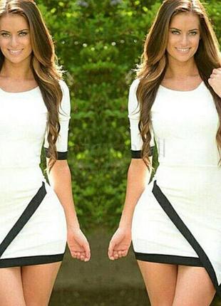 Платье мини, с черной окантовкой, размер с, м