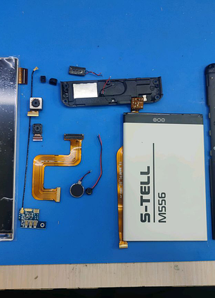 Телефон s-tell m556 розбирання