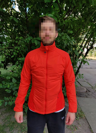 Куртка berghaus утеплена, демісезон, похід, мікпопух, легка2 фото