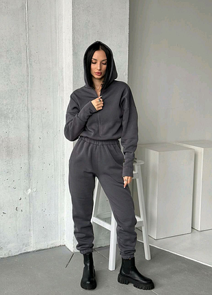 Жіночий теплий комбінезон