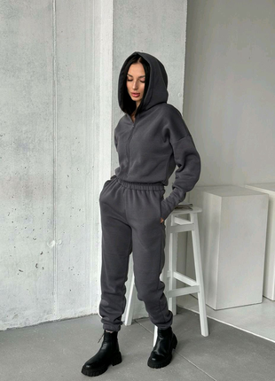 Жіночий теплий комбінезон