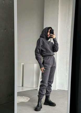 Жіночий теплий комбінезон