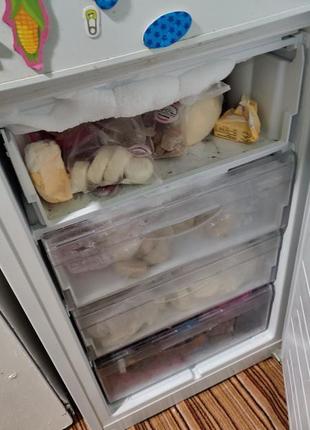 Продам холодильник atlant. у гарному стані.