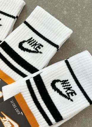 Шкарпетки трендові nike високої якості, жіночі носки найк для тренувань, підліткові купити білі класика2 фото