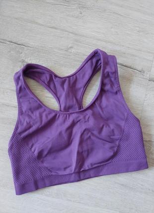 Спортивный женский топ