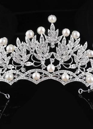 Свадебная диадема, корона, тиара на голову для невесты с жемчугом посеребрение