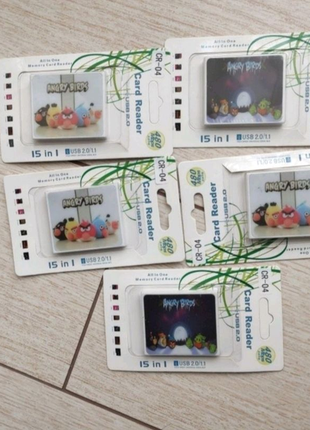 Універсальний кардридер