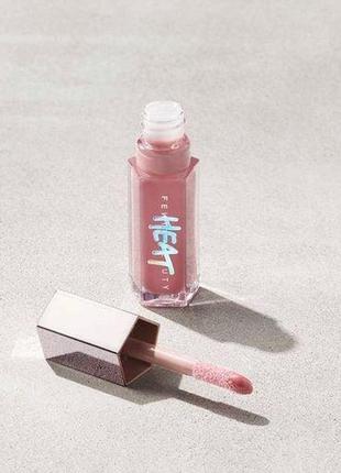 Блеск-плампер для губ fenty beauty gloss bomb heat universal lip luminizer + plumper fussy heat 02, 9 мл9 фото