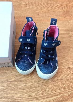 Нарядные кеды / кроссовки для девочки