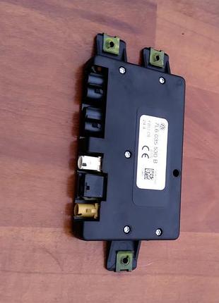 Підсилювач антени volkswagen touareg 02-10 7l6035530 b