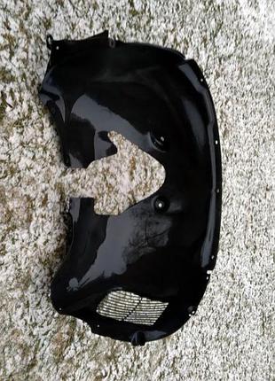 Підкрилок переднього крила правий volkswagen touareg 03 - 09