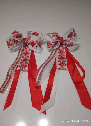 Банты в украинском стиле.