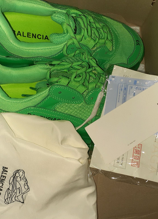 Кросівки balenciaga triple s green3 фото