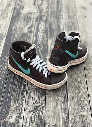 Кросівки  nike Da5380-102 acg вінтаж