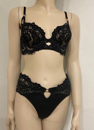 Черный кружевной комплект с пайетками ann summers 75b.