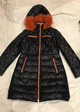 Пальто -курточка зимнее женское